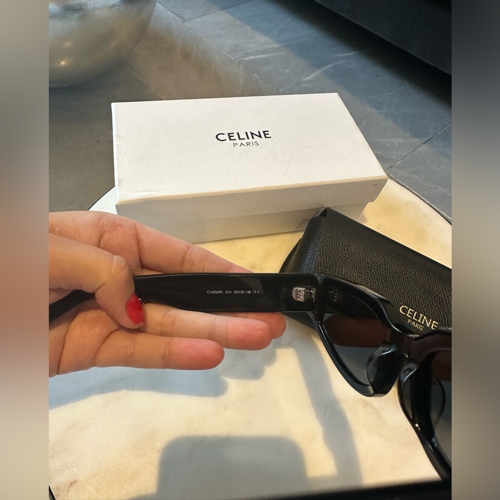 SOLD!🎉🎉🎉Celine Eyewear Triomphe Cat-Eye Sunglasses Unisex - Picture 9 of 16